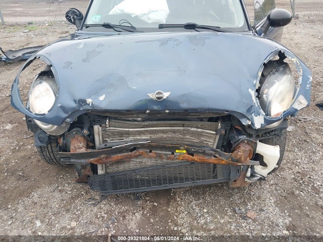 2010 MINI COOPER WMWMF3C5XATZ26945 Photo 5