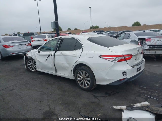 Toyota CAMRY LE 2018 JTNB11HK3J3048184 Image 14