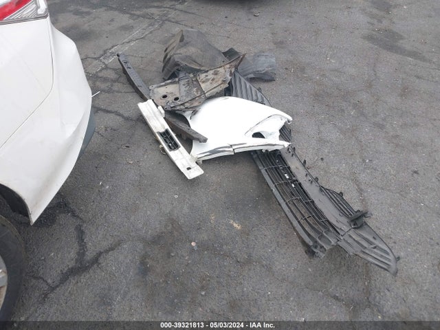 Toyota CAMRY LE 2018 JTNB11HK3J3048184 Image 11