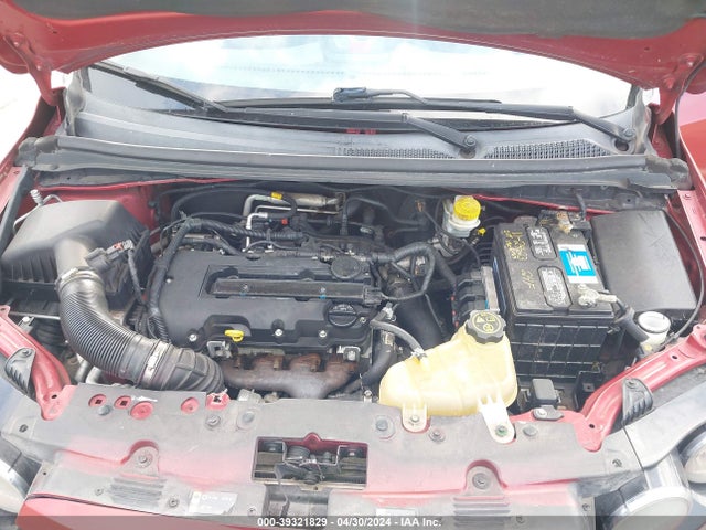 Chevrolet Sonic Lt Auto 2014 1G1JC5SB1E4111754 Image 10
