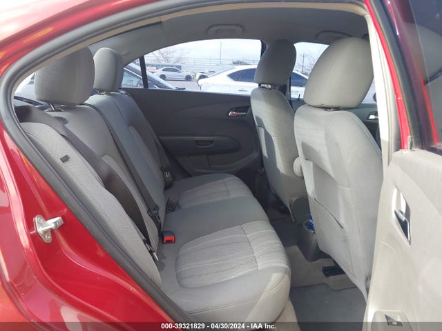 Chevrolet Sonic Lt Auto 2014 1G1JC5SB1E4111754 Image 8