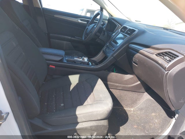 Ford FUSION SE 2017 3FA6P0H74HR109134 Image 5
