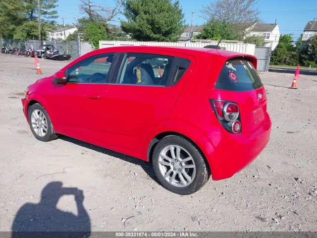 Chevrolet Sonic Lt Auto 2016 1G1JC6SB2G4104353 Image 3
