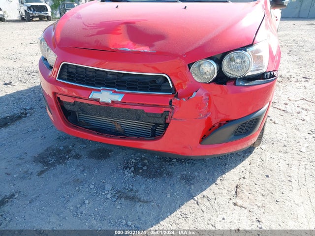 Chevrolet Sonic Lt Auto 2016 1G1JC6SB2G4104353 Image 6