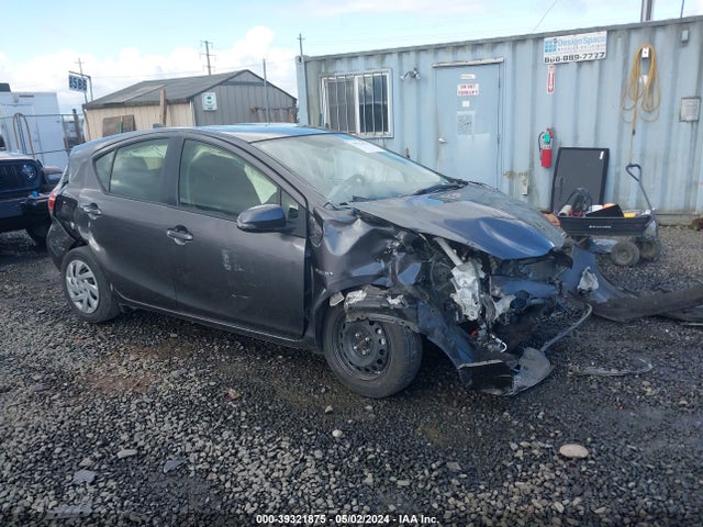 Toyota Prius C Two 2015 JTDKDTB36F1110186 Image 1