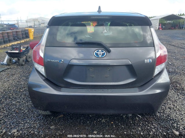 JTDKDTB36F1110186 Toyota Prius C Two