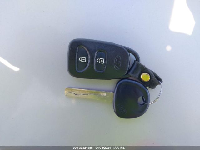 KMHCT4AE2HU200481 Hyundai ACCENT SE