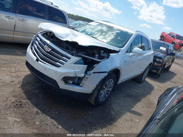 Cadillac XT5 LUXURY 2018 1GYKNCRS2JZ120714 Image 2