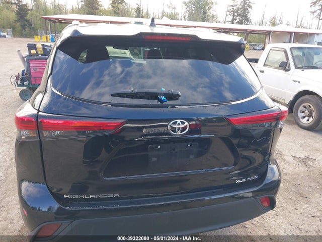 Toyota Highlander Xle 2022 5TDGZRBH5NS233226 Image 17