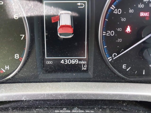 Toyota Rav4 Xle 2017 JTMRFREVXHJ119887 Image 15