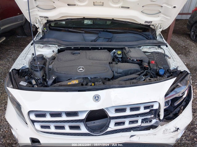 Mercedes-Benz GLA 250 2018 WDCTG4EB4JJ440867 Image 10