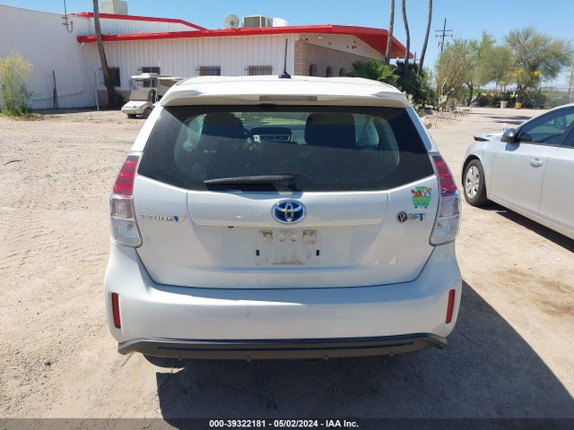Toyota Prius V Three 2015 JTDZN3EU3FJ040095 Image 17