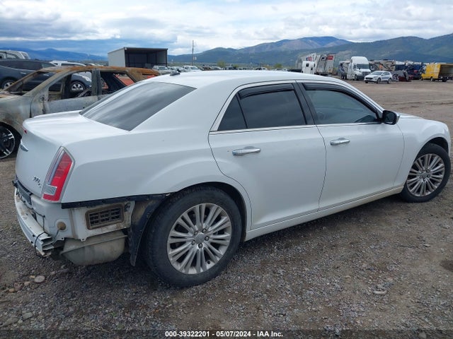 2C3CCAKG3EH194597 Chrysler 300c Awd