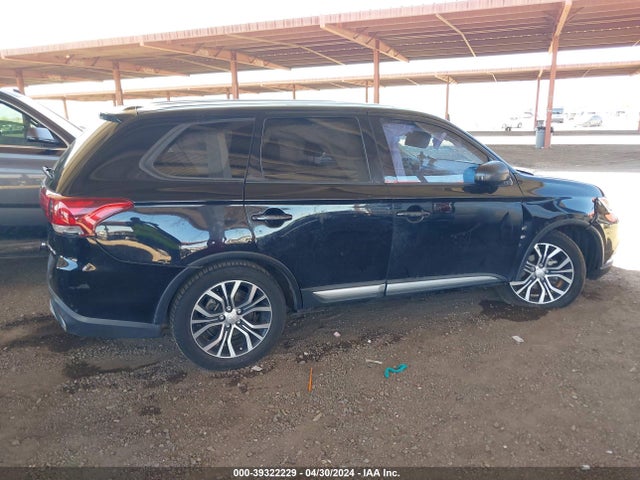 JA4AD2A31JZ009908 Mitsubishi Outlander Es