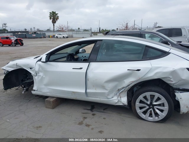Tesla Model 3 Long Range Dual Motor All-wheel Drive 2022 5YJ3E1EB7NF227824 Image 6