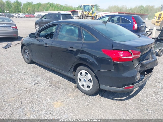 Ford FOCUS S 2017 1FADP3E26HL229856 Image 3