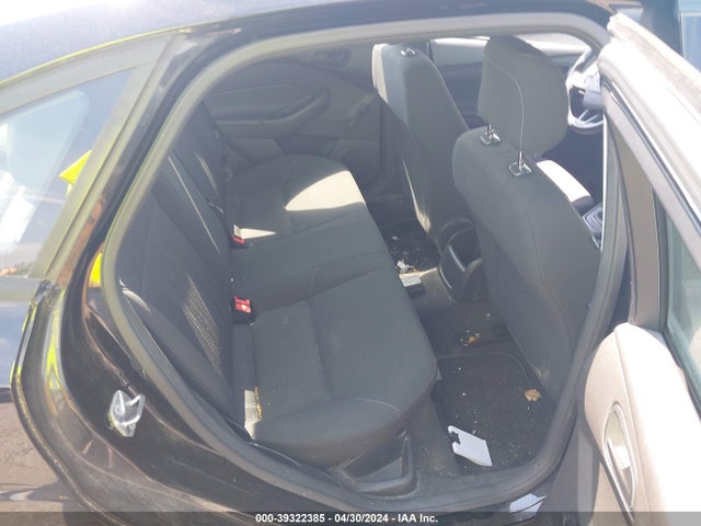 Ford FOCUS S 2017 1FADP3E26HL229856 Image 8