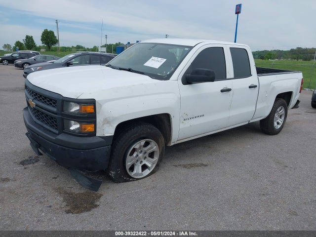 Chevrolet Silverado 1500 Wt 2015 1GCRCPEC0FZ327321 Image 2