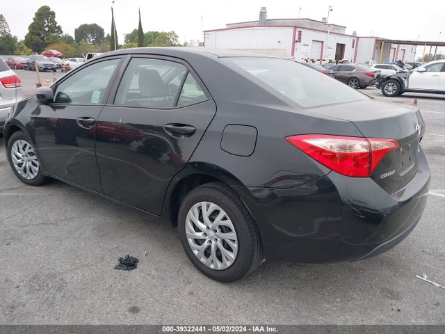 Toyota COROLLA LE 2017 5YFBURHE0HP709501 Image 3