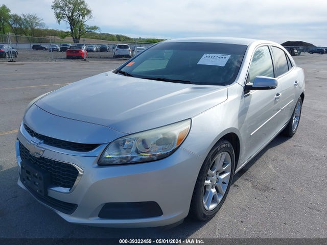 Chevrolet MALIBU 1LT 2015 1G11C5SL8FF109904 Image 2