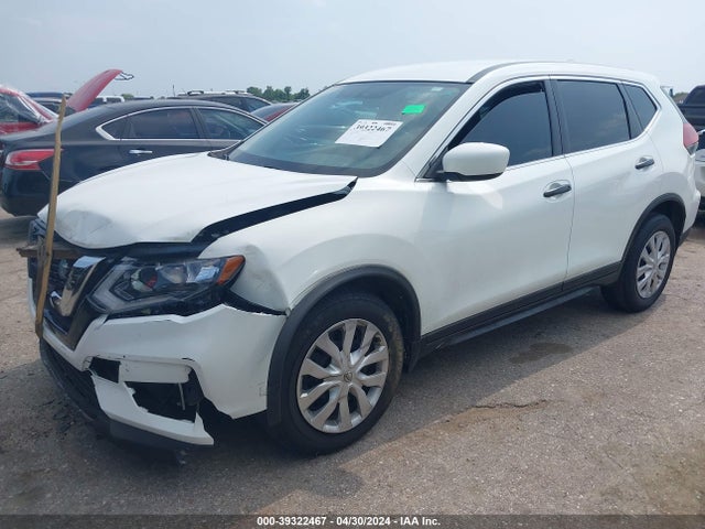 Nissan ROGUE S 2018 KNMAT2MT1JP572909 Image 2