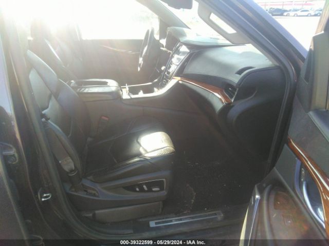 1GYS4JKJ0FR244142 Cadillac Escalade Esv Premium