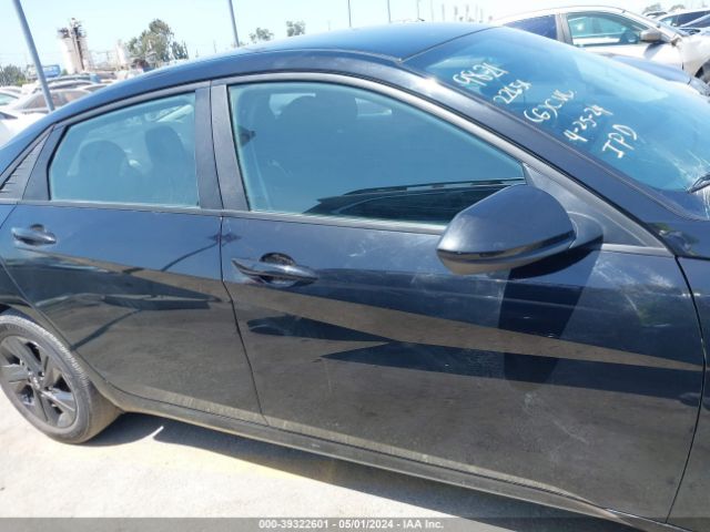 KMHLM4AG5MU194278 Hyundai ELANTRA SEL