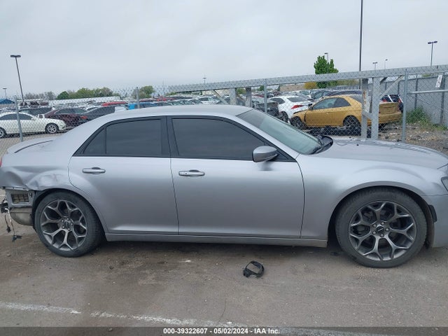 Chrysler 300 300s 2015 2C3CCABG4FH903829 Image 13