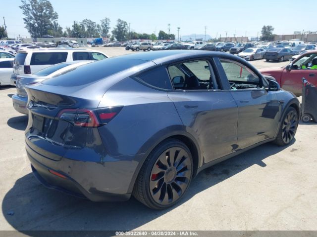 7SAYGDEF8NF539707 Tesla Model Y Performance Dual Motor All-wheel Drive