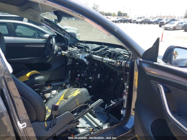 7SAYGDEF8NF539707 Tesla Model Y Performance Dual Motor All-wheel Drive