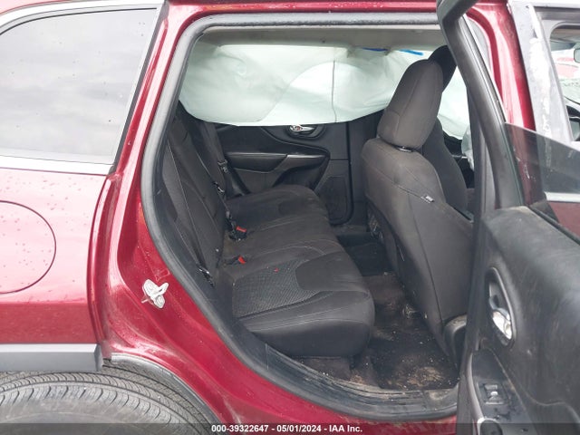 1C4PJLCB6KD146005 Jeep Cherokee Latitude Fwd