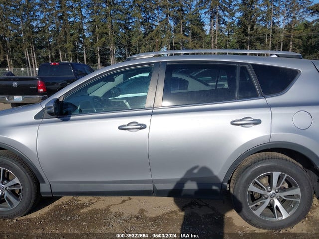 Toyota Rav4 Xle 2016 2T3RFREV2GW471149 Image 15