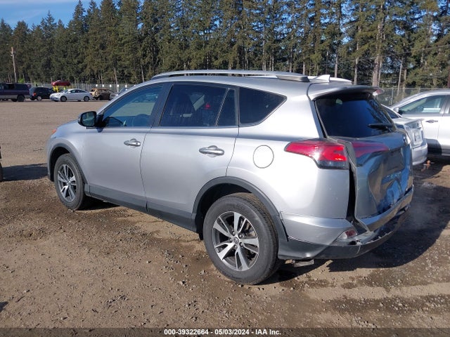 Toyota Rav4 Xle 2016 2T3RFREV2GW471149 Image 3