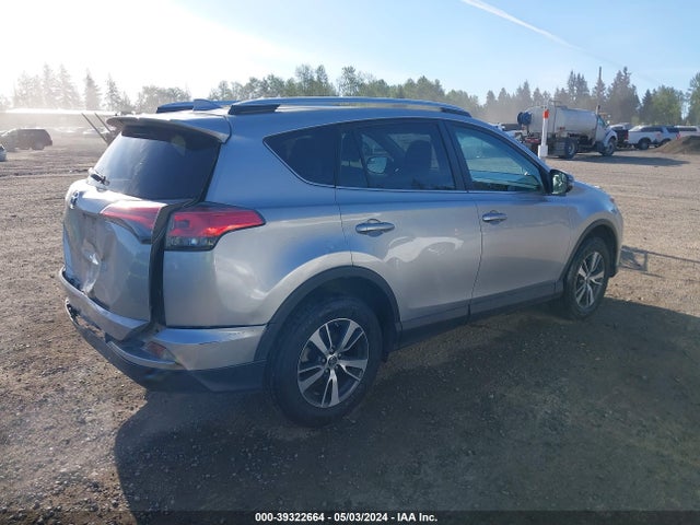Toyota Rav4 Xle 2016 2T3RFREV2GW471149 Image 4