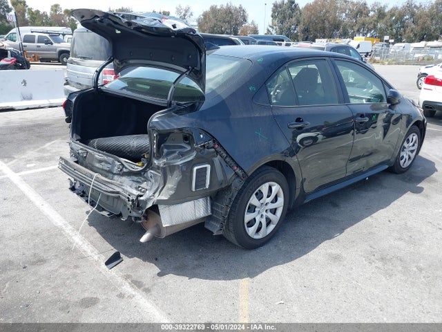 Toyota COROLLA LE 2022 JTDEPMAEXNJ228589 Image 4