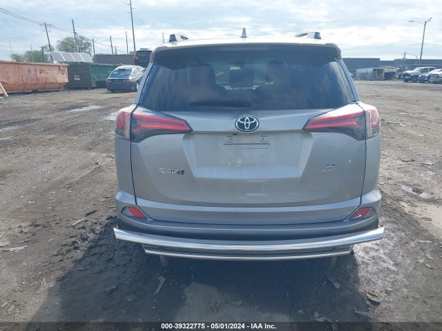 Toyota RAV4 LE 2017 2T3BFREV3HW608649 Image 16