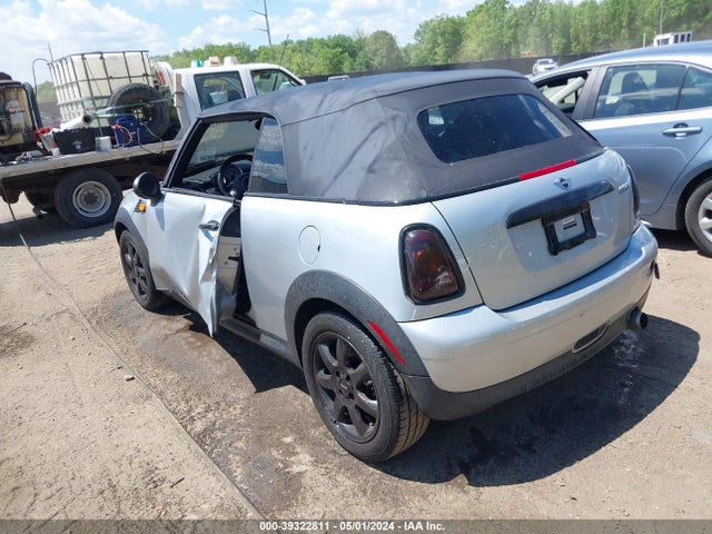 2010 MINI COOPER WMWMR3C56ATU98332 Photo 2