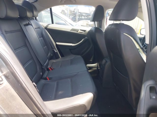 3VWDB7AJ9HM249768 Volkswagen Jetta 1.4t Se