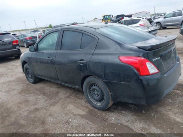 3N1CN7AP2FL805256 Nissan Versa 1.6 S+