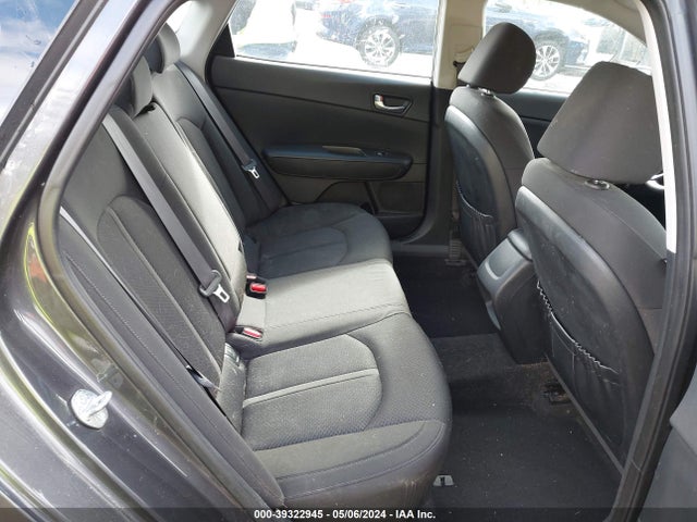 KIA Optima Lx 2018 KNAGT4L37J5232759 Image 8