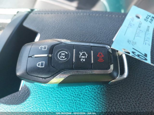 3LN6L2J98GR608476 Lincoln MKZ