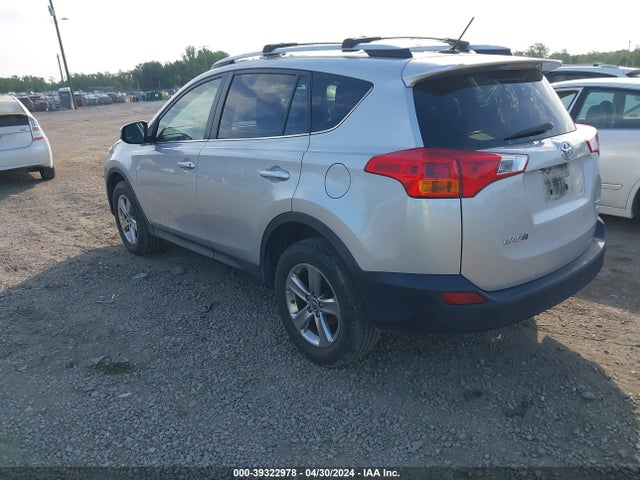 Toyota Rav4 Xle 2015 JTMRFREV3FD152502 Image 3