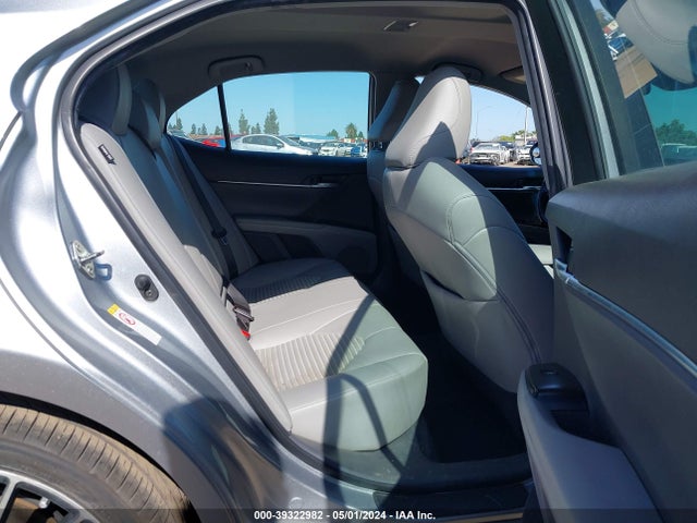 Toyota CAMRY SE 2018 4T1B11HKXJU599562 Image 8