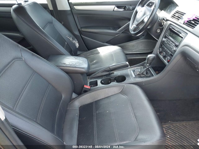 Volkswagen Passat 1.8t Wolfsburg Edition 2014 1VWAT7A39EC073741 Image 5