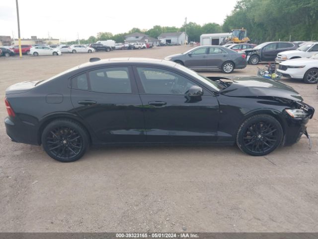7JRA22TMXKG004593 Volvo S60 T6 R-design