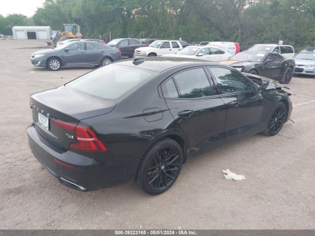 7JRA22TMXKG004593 Volvo S60 T6 R-design