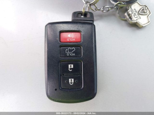 5TDYZRFH8HS221929 Toyota Highlander Limited