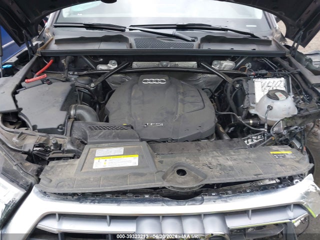 WA1BNAFY3J2215689 Audi Q5 2.0t Premium/2.0t Tech Premium