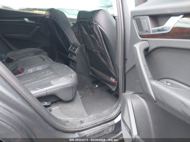 WA1BNAFY3J2215689 Audi Q5 2.0t Premium/2.0t Tech Premium