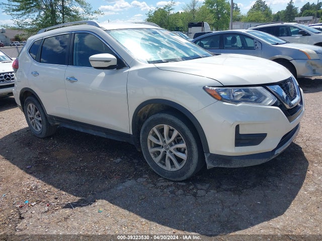 Nissan ROGUE SV 2018 JN8AT2MT4JW467968 головне зображення